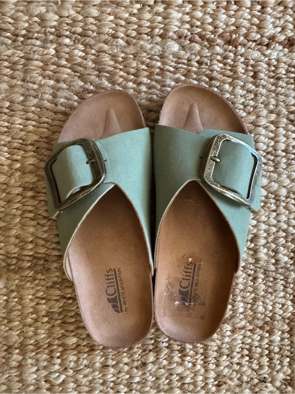 Cliffs by WHITE MOUNTAIN Olive Green Buckle Slide Sandals
